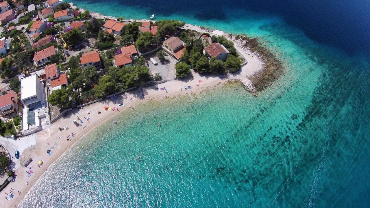 Family Friendly Seaside Apartments Kanica, Rogoznica - 12895 Exterior photo